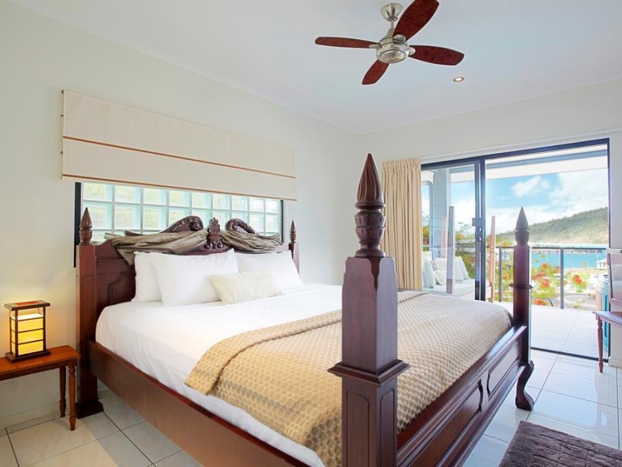 At Waterfront Whitsunday Retreat - Adults Only Aparthotel Airlie Beach Exterior foto