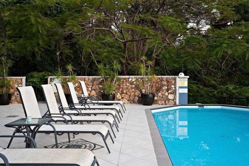 At Waterfront Whitsunday Retreat - Adults Only Aparthotel Airlie Beach Exterior foto