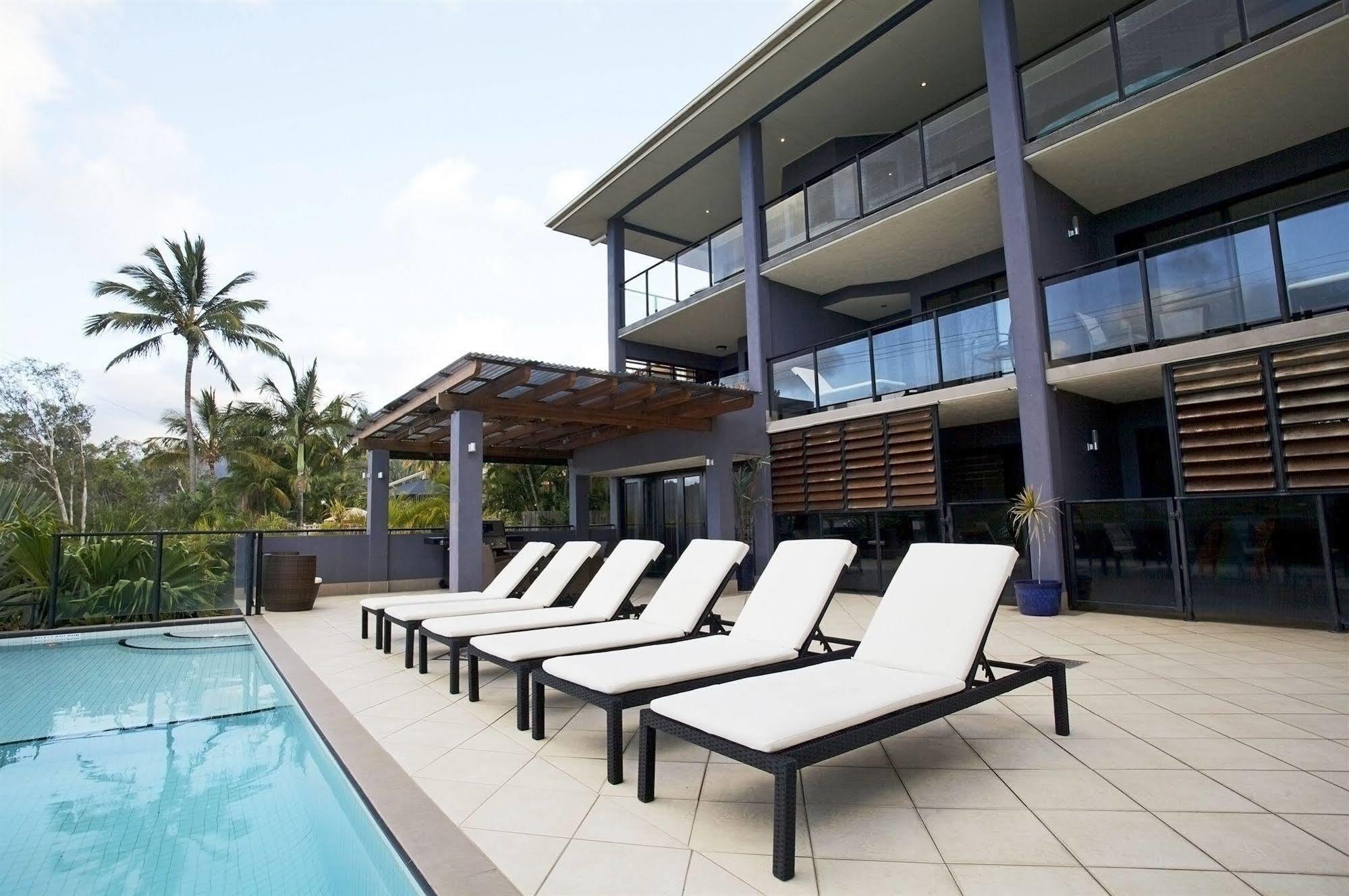 At Waterfront Whitsunday Retreat - Adults Only Aparthotel Airlie Beach Exterior foto